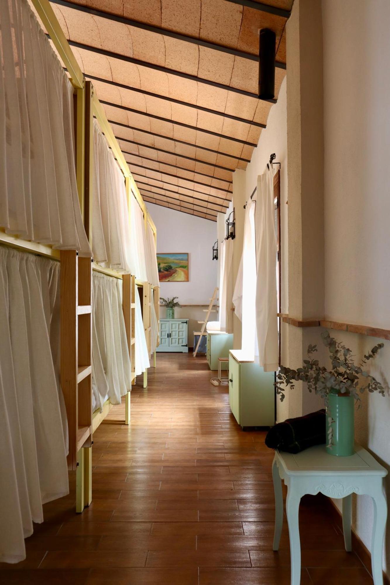 El Patio Del Molino - Hostal Rural Виянуева дел Трабуко Екстериор снимка