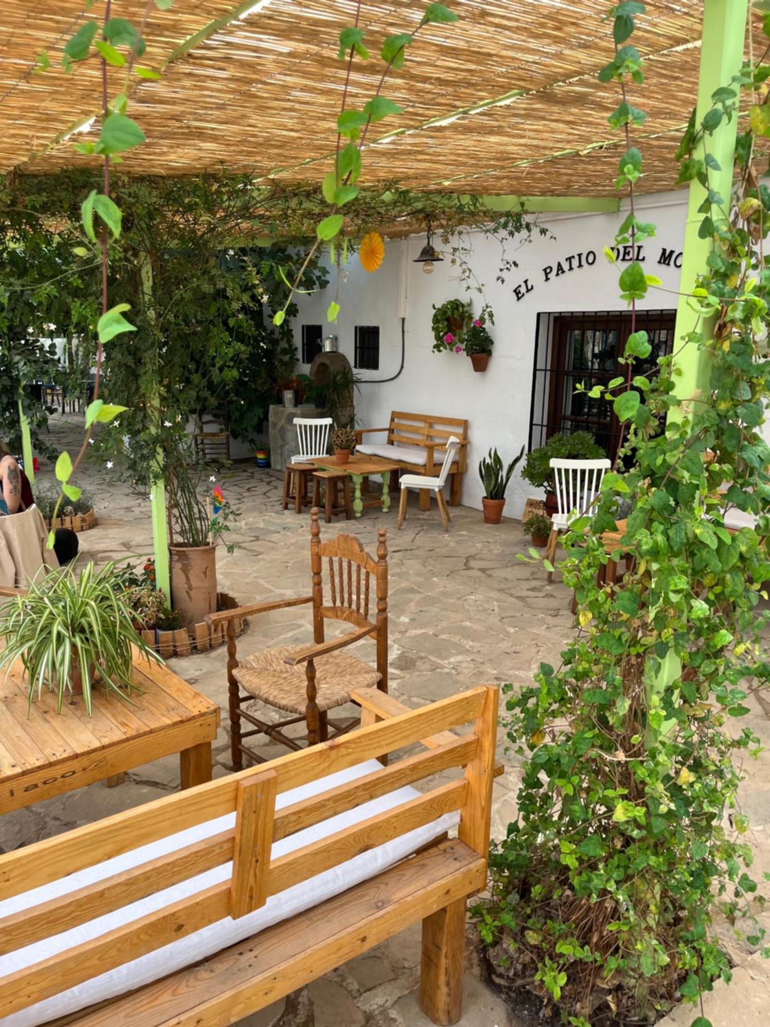 El Patio Del Molino - Hostal Rural Виянуева дел Трабуко Екстериор снимка